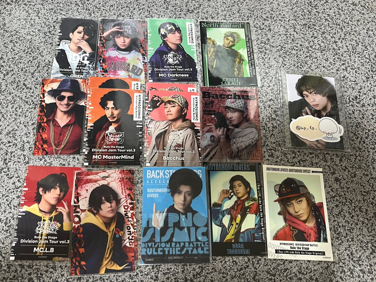 hp_fp_'s tweet photo. <交換/譲渡> ヒプステ BoP クリカ クリアカード グッズ

譲: 狐久里 蛇穴 甚八 正宗 ハル ヒロリン リョータ 蘭丸 真日瑠 徳磨 灯依里 
阿久根*
過去作↓
谷ケ崎*三郎 天谷奴 堂庵

求:定価、bopクリカ時空院♾️.道四郎
>時空院なんでも

*は時空院との交換
郵送/都内手渡し
お気軽にお声掛けください https://t.co/IMS0al2WzO