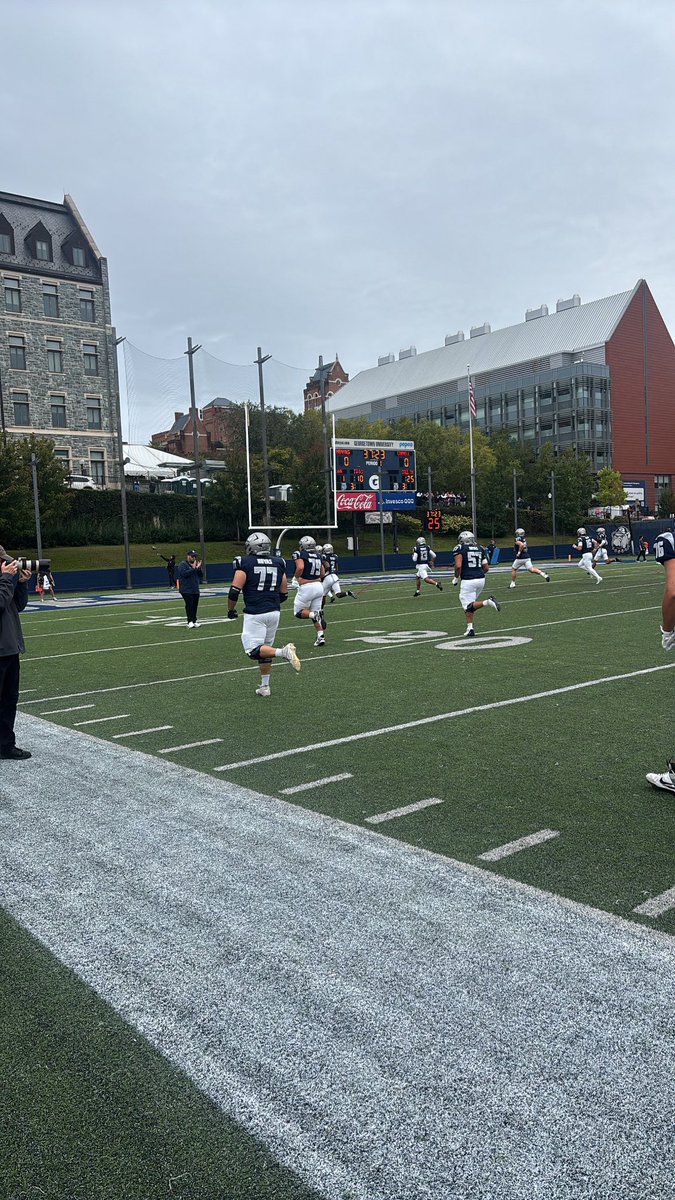 davisbowen12's tweet photo. Had an outstanding game day visit at Georgetown.  Was great to learn more about the program and mindset.  Thank you @CoachRamey_ for the invite!

@jackwmcdaniels 
@realNChammer 
@QBHitList 
@PrepRedzoneMD 
@tdhald https://t.co/vHHeL2KK80