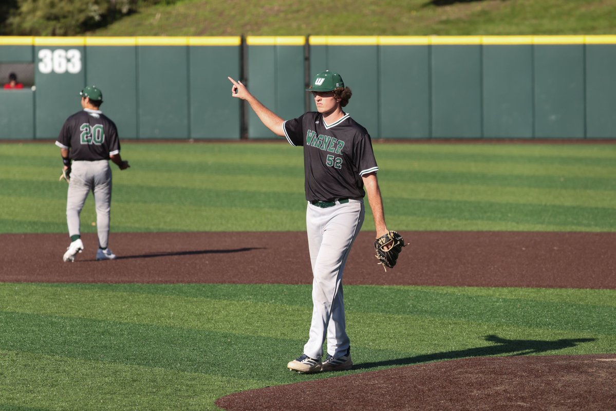 WagBaseball's tweet photo. Fall ballin' 🍁

#Earned | #NECBaseball https://t.co/jVKWOnO0Es