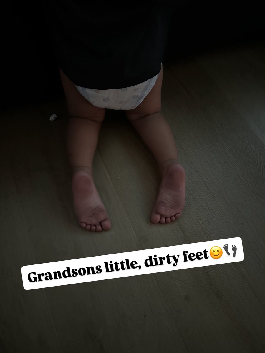 RalphieSalinas's tweet photo. Got to babysit my grandsons for a couple of hours 🥰🥰🥰 #dirtyfeethappyheart #grandsonsarethebest #myskinnylegs https://t.co/V1j8T0veud