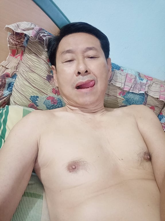 Oldmanarmpit's tweet photo. ดาราที่รับบทหมอบ่อยๆ ตัวจริงขี้เงี่ยน โชว์รักแร้ ขนนิดๆ  น่าหอม น่าเลีย
@fetisharmpit.  . https://t.co/uqxLnApDI6
