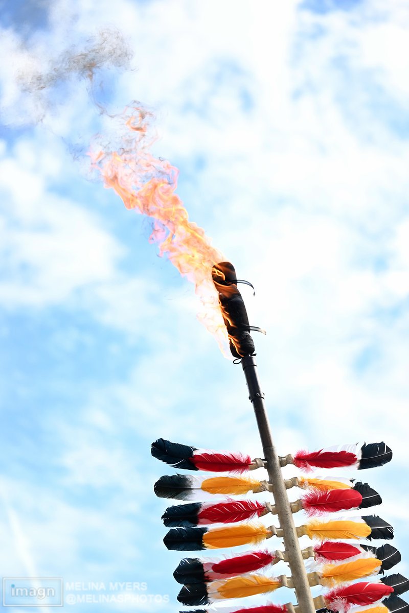 melinasphotos's tweet photo. Up close with the beautiful tradition of Osceola and Renegade📸 https://t.co/Pa6DEeecLM