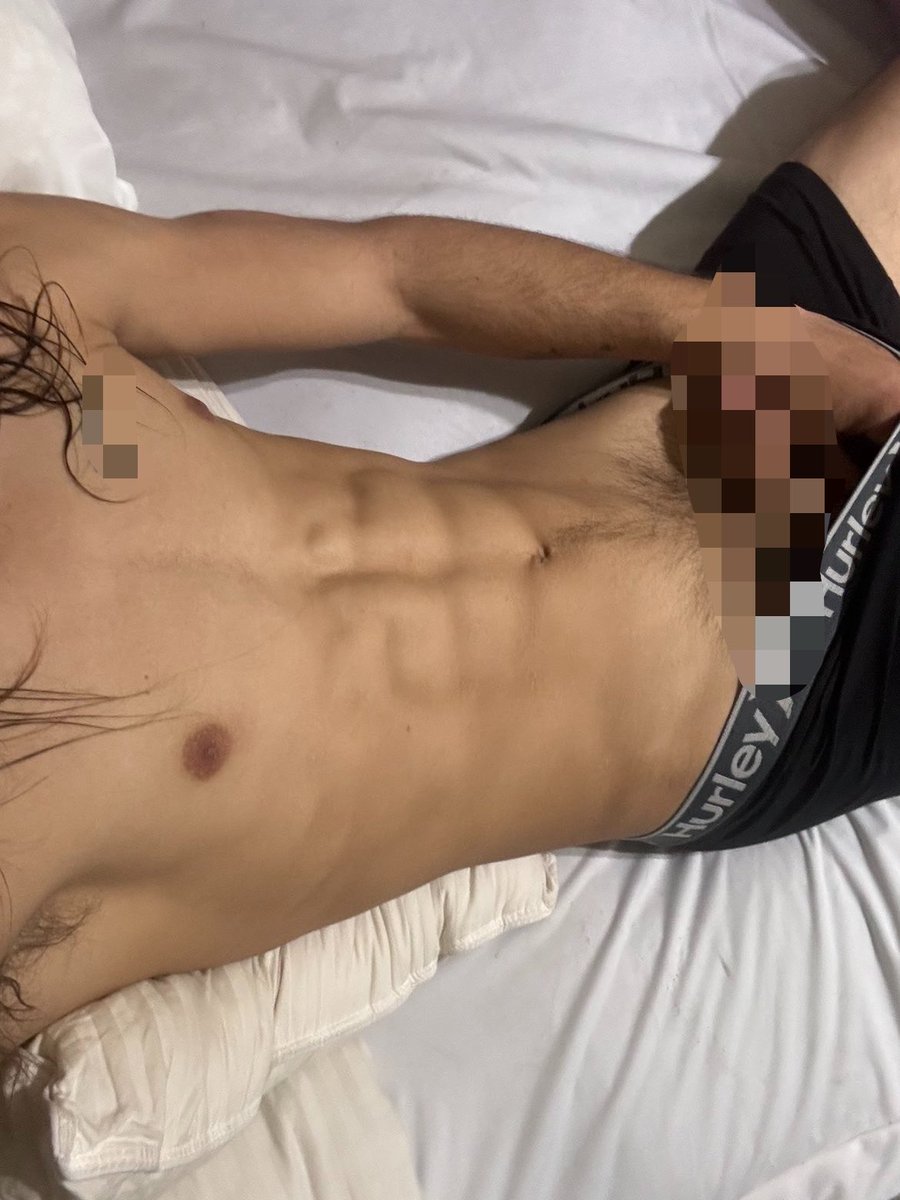 Trevfk's tweet photo. New content seller here☺️
#isellcontent #nsfw https://t.co/ls1emoO3RV