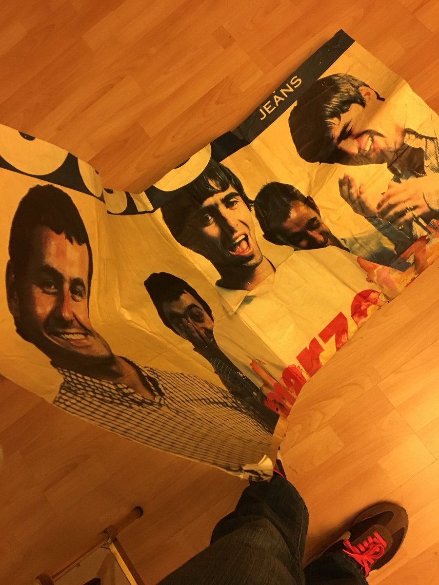 Vickyprado's tweet photo. @MaxiGonzalez_23 @liamgallagher @BoneheadsPage https://t.co/bPrbGAww7x