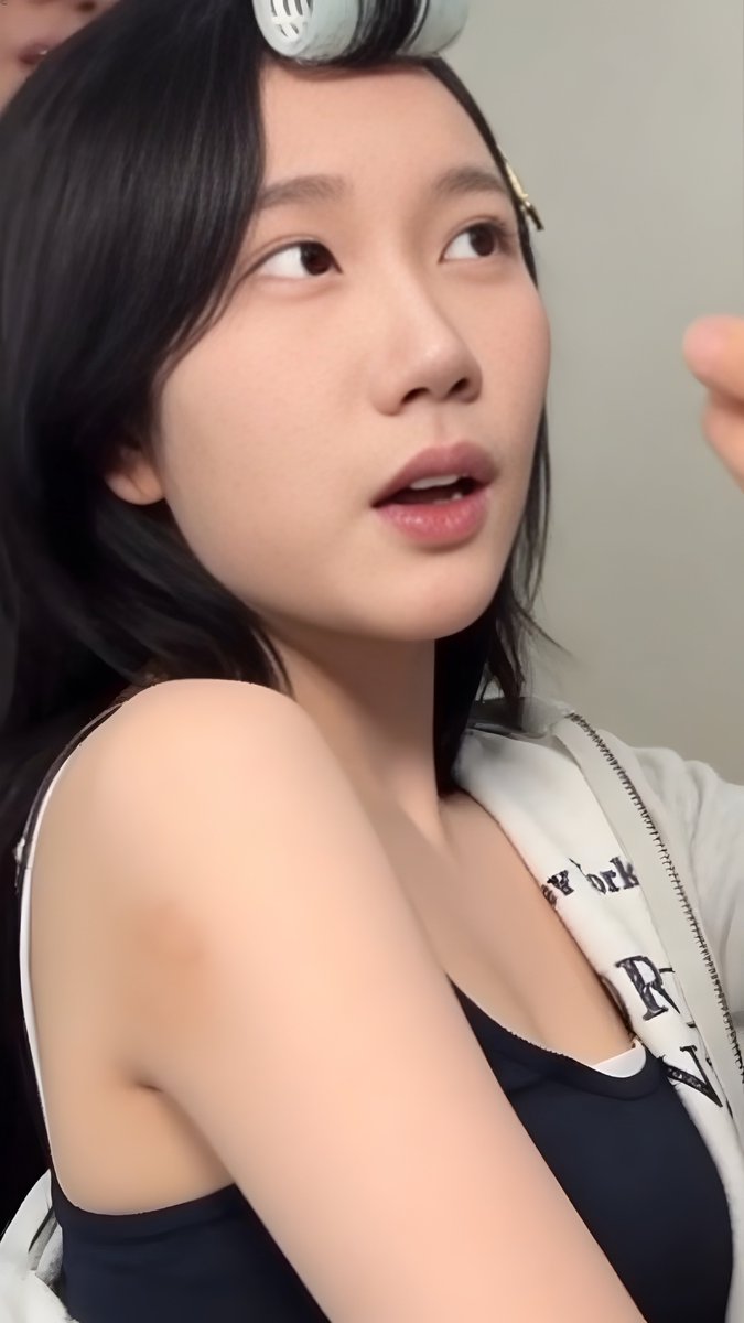 jeketi_michie48's tweet photo. 𝖾𝗇𝖺𝗄 𝗃𝗎𝗀𝖺 𝗅𝗂𝖺𝗍 𝖬𝖺𝗋𝗌𝗁𝖺 𝗉𝖺𝗄𝖾 𝗍𝖺𝗇𝗄𝗍𝗈𝗉 𝗁𝗂𝗍𝖺𝗆 𝗀𝗂𝗇𝗂🖤🤤 @L_MarshaJKT48 https://t.co/TVJ6pqXWkI
