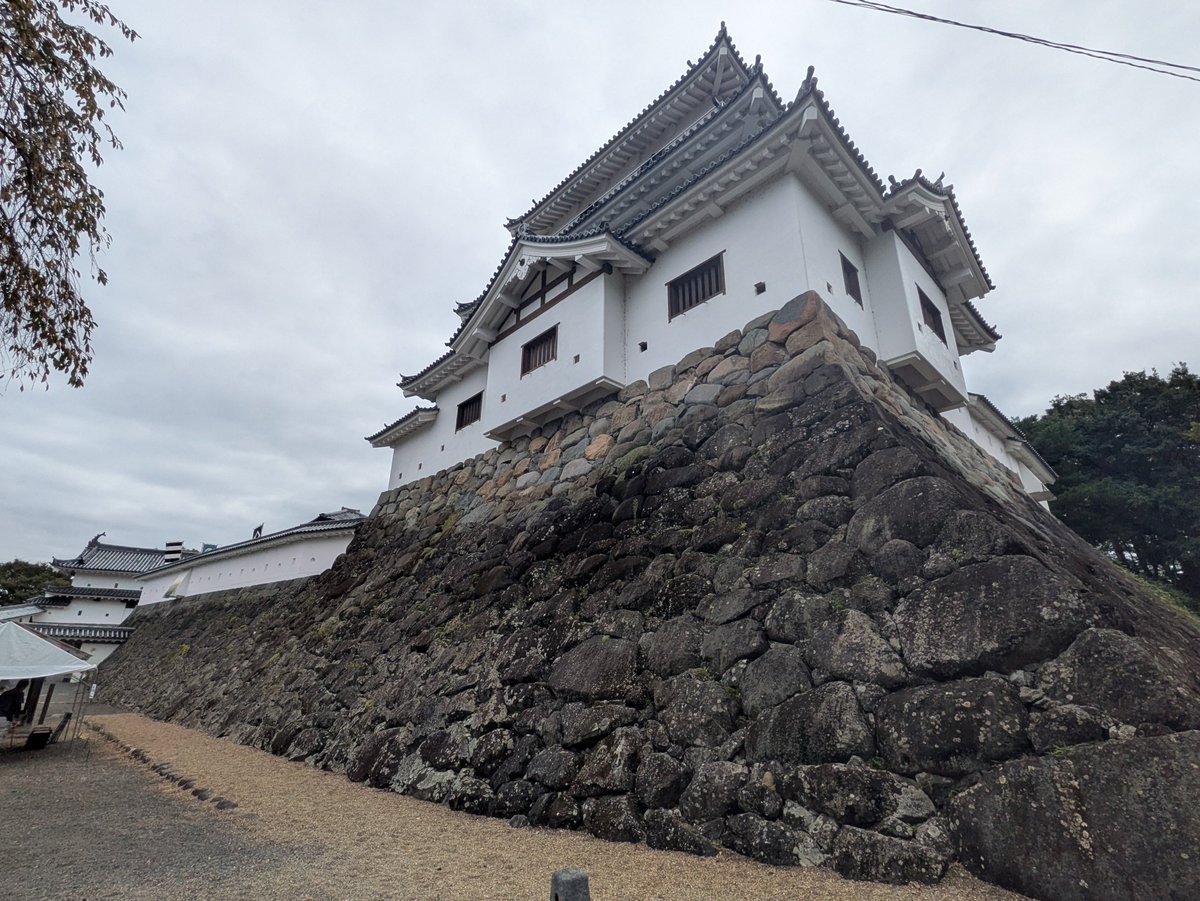 EmoDoraZion's tweet photo. 白石城 https://t.co/NlluxcaCy3