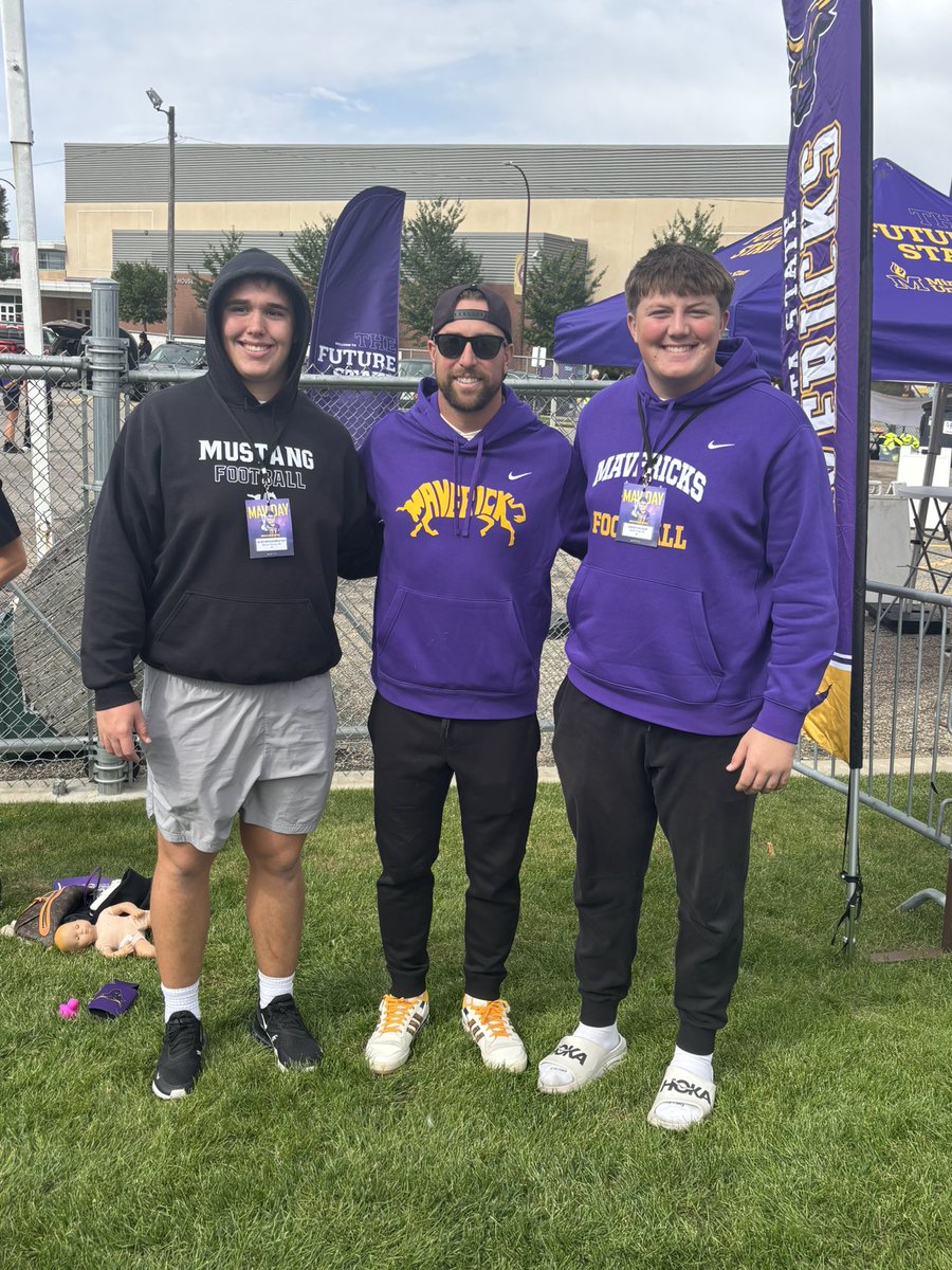 simonhaus62's tweet photo. Always a great time up in Mankato!!๐ ๐#rollmavs #mavswin
@CoachHenning75 @CoachBSchlaeg @CoachSchlichte @CoachHevel50 @HoffnerTodd @AlexBreeze_3 @athielen19 https://t.co/mfDfh5mQlm