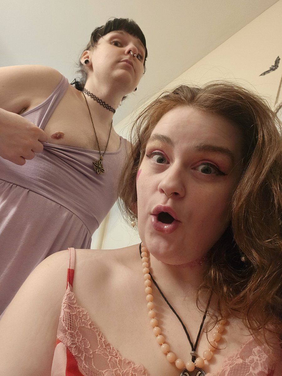 blessdbyaphro69's tweet photo. yes we're witches yes we smoke weed 🥰 https://t.co/PwdL5YwuQd