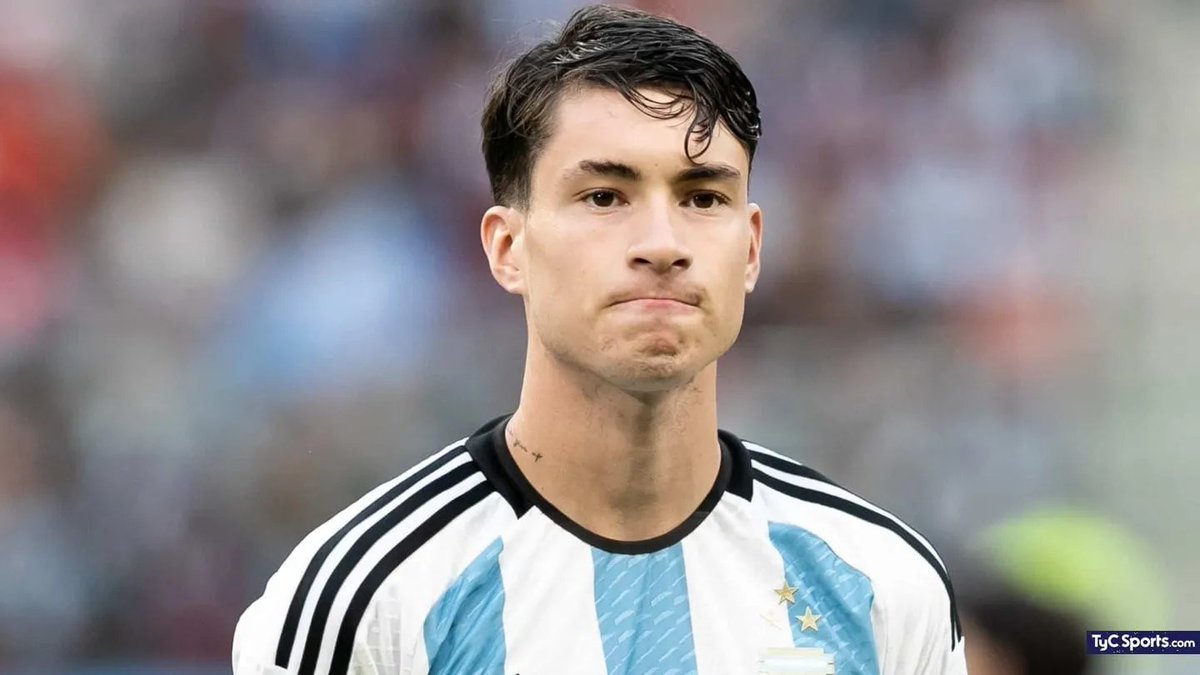 hugohlamadrid's tweet photo. Estoy esperando que termine el partido y Soule diga "Todo concluye al fin..."

Este tuit no es para cualquiera, verdad @JuanchiBaleiron? https://t.co/HPhINCsQHd