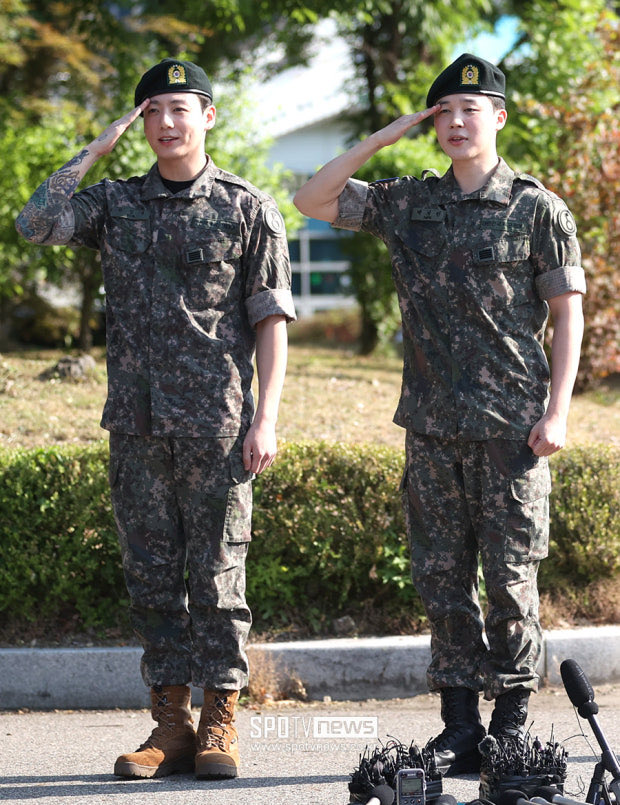 Lockyjoon's tweet photo. 방탄소년단도 전원 군대 다녀왔는데,
아시안 게임 금메달 하나 땄다고
야구팀 축구팀 전원 군면제 해 주는 게 맞냐???

제 생각엔 결승전에서 평점 가장 높은 
선수 세 명만 해 주는 게 맞다고 봅니다 https://t.co/DBPmvop0Pj
