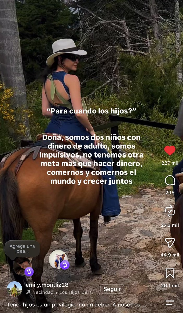 _DimeSay_'s tweet photo. Mi novio y yo compartiendo el mismo tiktok por que …. hijos?, ni por equivocación jajaja vamos a adoptar ya cuando estemos viejos como Matthew y Marilla cuthbert https://t.co/lNBlJld25J
