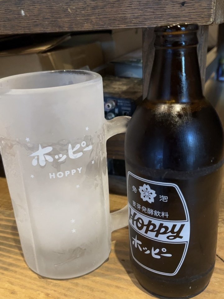 nonderful's tweet photo. 【土曜のハシゴ】

先週に続いて土曜日昼呑みハシゴ

この日はムサコから月島へ

立ち呑みの店

ここのマグロぶつは最高に美味い😋

3冷キンキンに冷やされたホッピー

豚肉とニンニクの芽の炒め物

生搾りすだちサワーで〆る

🏮

帰路に地元の商店街の秋祭り立ち寄り…

https://t.co/pveZtP4fGh https://t.co/OuYcrgHh7c