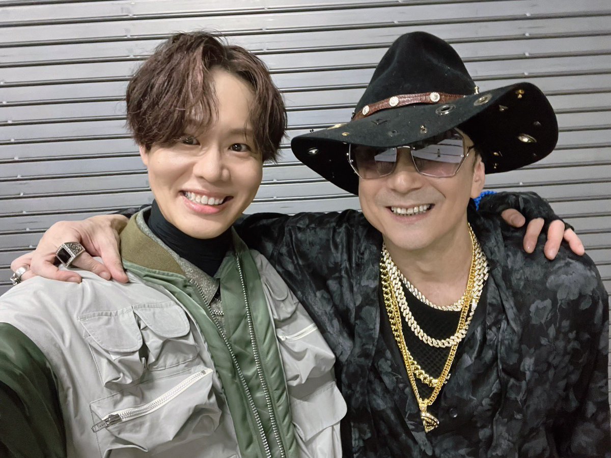takayakuroda's tweet photo. good morning‼️
DAY2も全力で行くぞ‼️
「どっついたれ本舗　
インザ　ビルディング！」
噛まない様に頑張ります‼️🤣🤣🤣🎤🎤🎤🌟🌟🌟 https://t.co/y5GXWava7V