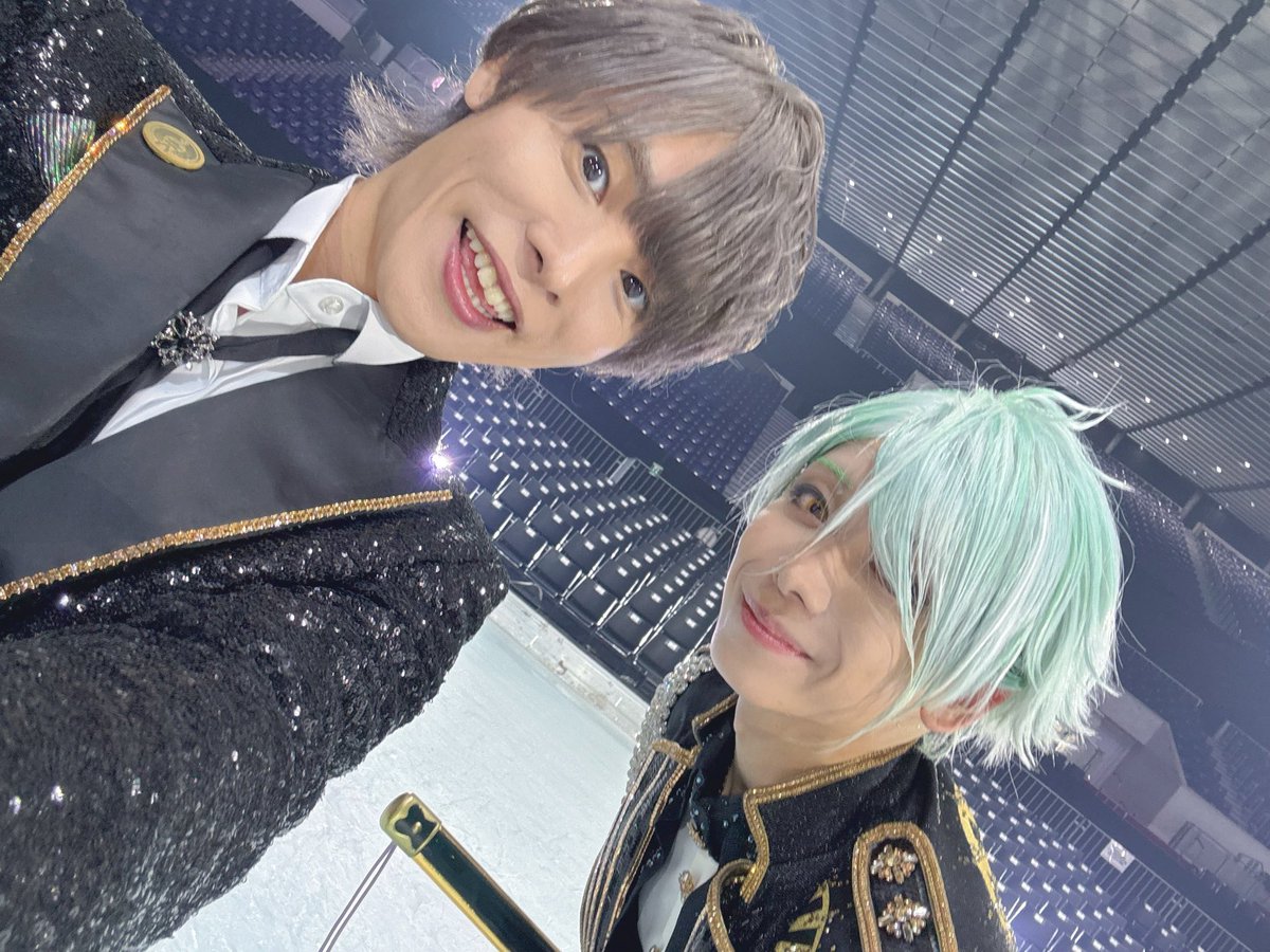 ok_nobuhiko's tweet photo. 源氏の重宝、膝丸だ

#山本さん本日もよろしくお願いします⛸️🗡️ https://t.co/JKHJYmFC6l