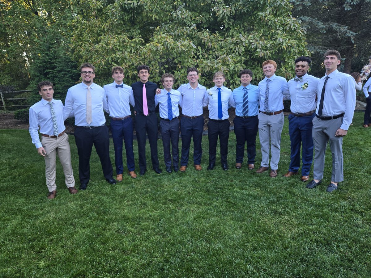 GavinLangton27's tweet photo. Tonight us seniors traded the pads for suits. HOCO dance 2026 https://t.co/SnJPLmZzaT