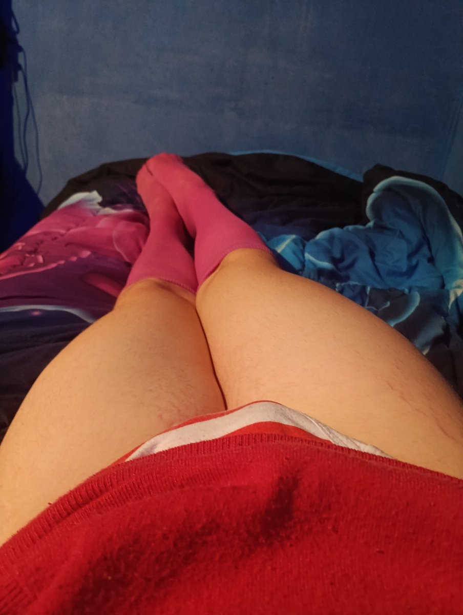 FelipeHern21424's tweet photo. More pics with the Pinky outfit jsjs #femboi #femboy https://t.co/HZafsRP6YU
