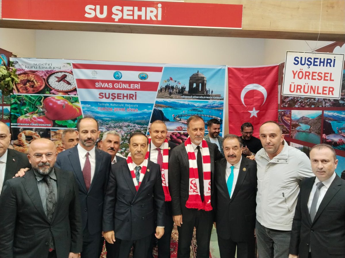 bakirkoymhp's tweet photo. İl Başkanımız Sn. Volkan YILMAZ liderliğinde İlçe Başkanımız Sayın Turgut İNAN ve Yönetim Kurulu Üyelerimiz ile birlikte, Cumhuriyetimizin temellerinin atıldığı kadim Sivas’ımızın bin yıllara dayanan kültürel mirasını ve değerlerini bir kez daha yaşamak üzere, Atatürk Havalimanı Millet Bahçesi’nde düzenlenen Sivas Tanıtım Günleri’ne katılım sağladılar.

Gurbeti sıla sıcaklığına dönüştüren, hemşehrilerimizi ortak bir paydada buluşturan bu anlamlı organizasyonda emeği geçen tüm platform, dernek, federasyon ve konfederasyon yönetimlerine ve katkı sunan herkese teşekkür ediyoruz.

🇹🇷 Birliğimiz daim, muhabbetimiz kavi olsun.