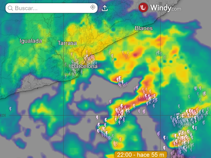 AlesandroSherry's tweet photo. 22:00h
#Barcelona,#Hospitalet #Llobregat,#Cornellá
#Cataluña/#Catalunya
#SCM llegando ya (intento #Medicán/#Medicane/#MediterraneanHurricane/#MedHurricane?)
Red de #Radares #Meteo UE (#Francia/#España) + #Rayos (desde #Satélites #Meteo) https://t.co/LCpZVnUvcb