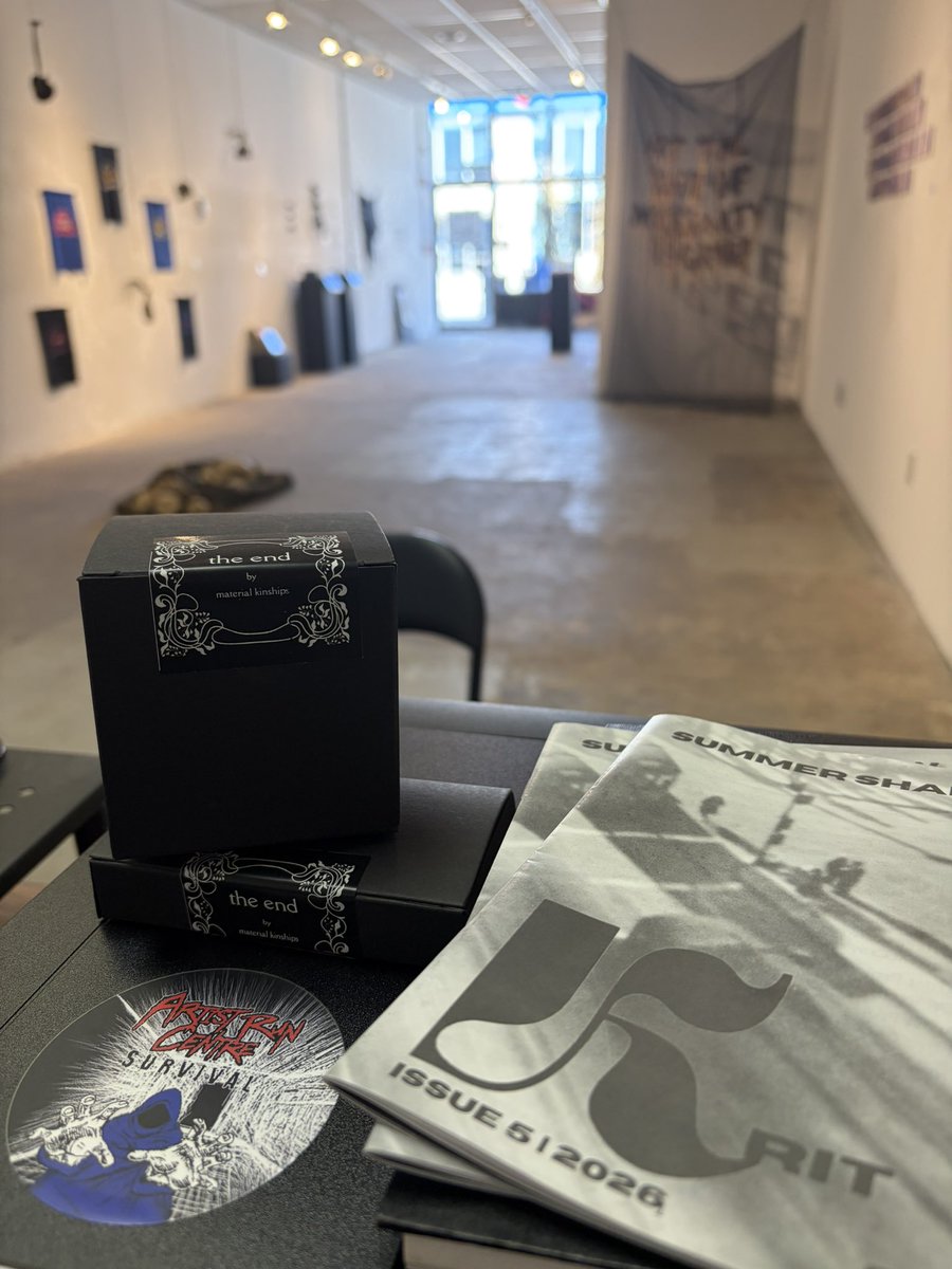 alexicologies's tweet photo. Another episode of “Cool Things I Get and Get to Do at Work.” 

Grateful to be here at @wwgnorthbay with ‘What We Make of the Dark’, an exhibition I curated featuring the work of Schem Rogerson Bader and Terre Chartrand; a show focused on grief and loss through a queer lens. https://t.co/ALOH8nxO0e