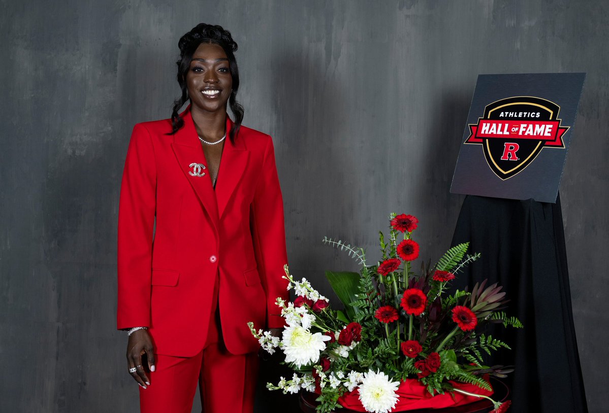 RutgersWBB's tweet photo. THATβS OUR HALL OF FAMER, KAHLEAH COPPER π
#GoRU | #RUWBB https://t.co/xHgtW6rWmr