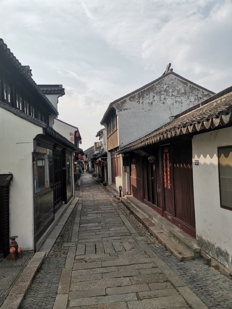 Rahmat35747930's tweet photo. Working in Dou Lane u0026 Lu Alley, showcasing the best of local culture! https://t.co/2eu0NZ9n7x