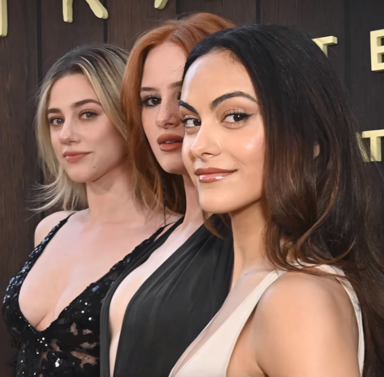 camisdaya's tweet photo. I love this picture of them idk why but it’s fierce https://t.co/5HPc8I9sZC