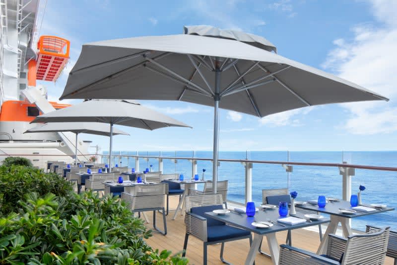 travelbyshaiy's tweet photo. Designed to turn every moment into something extraordinary. ✨The Celebrity Edge® Series redefines cruising with innovative design, open‑air spaces, and elevated dining experiences.
✉️ Contact me today to book your Celebrity Cruises getaway. https://t.co/V1tYeiCFXq