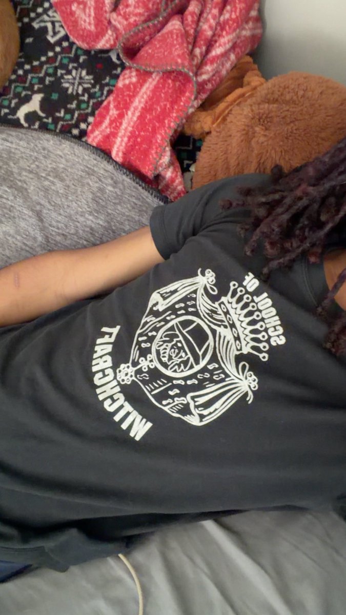 funknxx's tweet photo. love this shirt sm https://t.co/FOJ6Hl5A5a