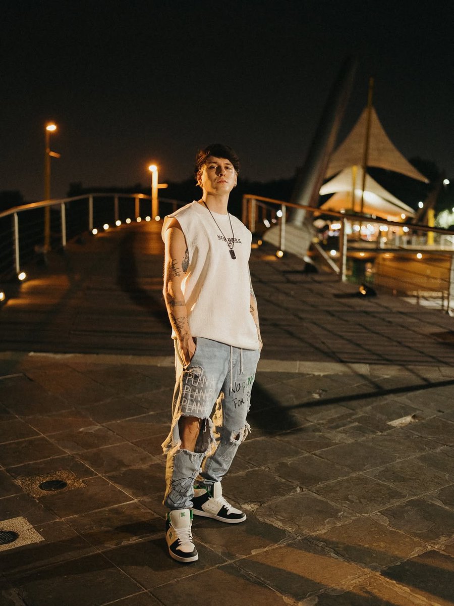 chrisveleznews's tweet photo. 📲|| Christopher vía post on Instagram 

• Cuando quieras regresar, me llamas🎶 #Aircha 🪽

#ChristopherVelez https://t.co/05J3HG0hTL