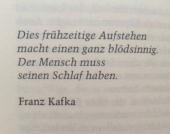 SANGUILUME's tweet photo. Ich wünschte, das wäre mein Lebensmotto. Aber mittlerweile hab ich vergessen, wie sich richtiger Schlaf überhaupt anfühlt. Wie überlebt man eigentlich jeden Tag mit nur vier Stunden Schlaf? https://t.co/cAtfjmMk7u
