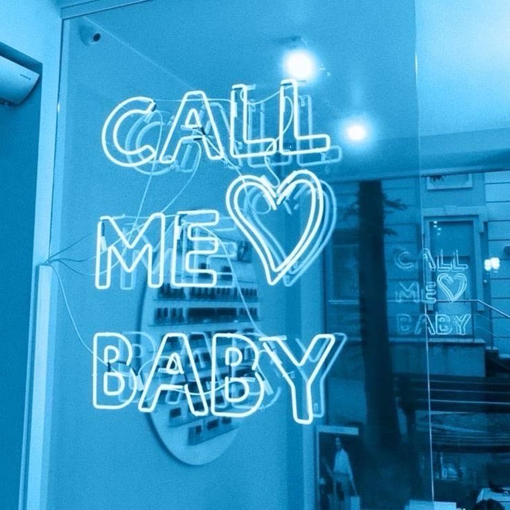 NChloegirl's tweet photo. CALL ME BABY https://t.co/8kKh4qLqeP
