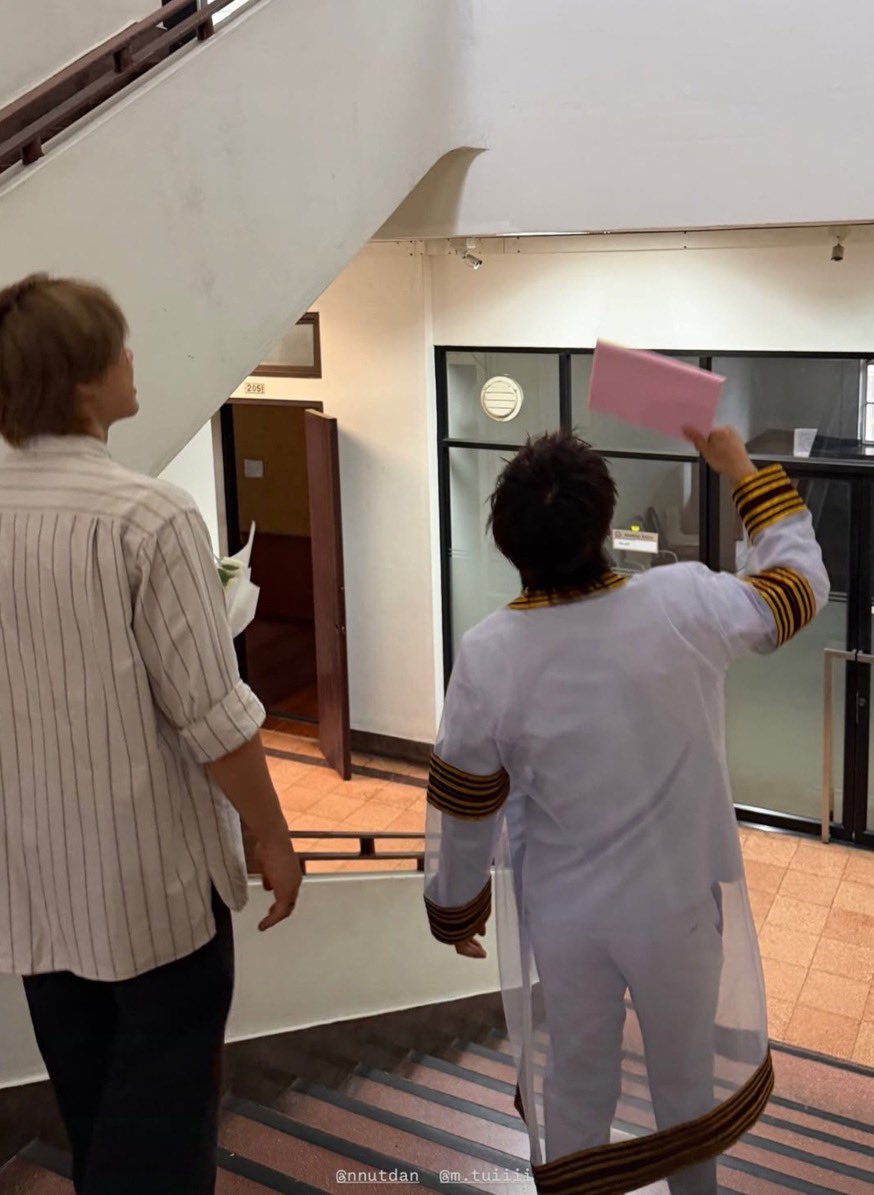 threetwo_www's tweet photo. “ ผมก็เหมือนเงาของคุณ  …

คุณอาจจะไม่ได้เห็นผมตลอด
 
แต่คุณก็รู้แน่ว่ามีผมอยู่ตรงนั้น ”

กาลครั้งหนึ่ง —- ตุ้ย lykn to นัท lykn 🤍 https://t.co/wsAKWj6rOW