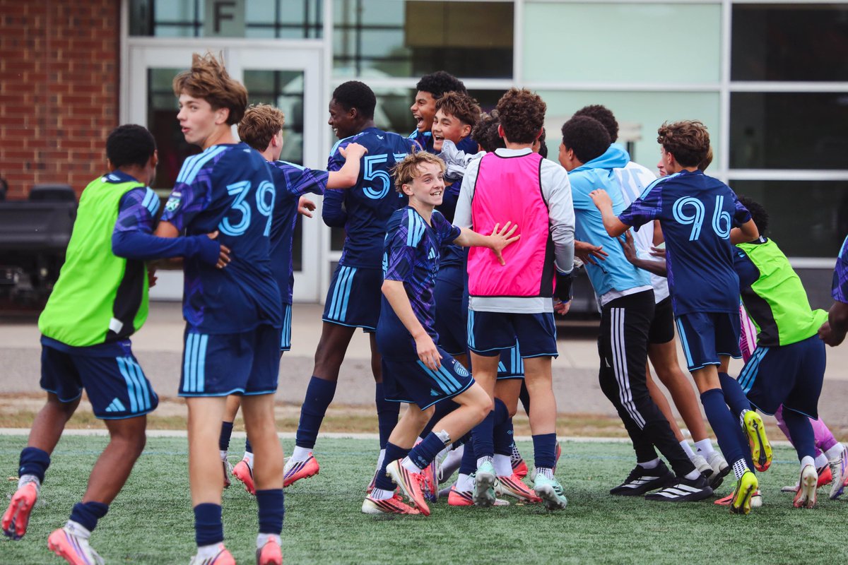 SKCAcademy's tweet photo. Our U-18s and U-15s leave Minnesota with some dubs!
#SKCAcademy // #SportingKC https://t.co/lpPlKyDqiW