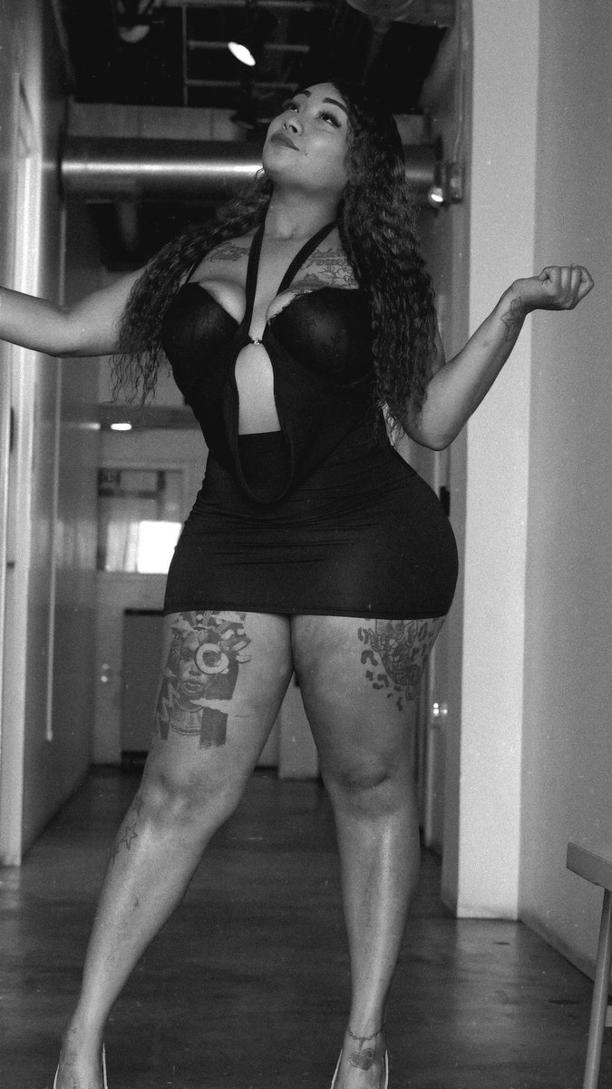LaylaRed1's tweet photo. Am I too much to handle? @laylared1

https://t.co/U6p3MSgbgx

https://t.co/N2T1yUlIGA

https://t.co/xFrLDPAs6y https://t.co/uGkdoAculu