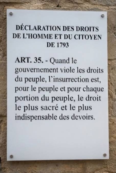 ultimatone1's tweet photo. @le_Parisien Dans cette loi, une personne pourra être condamnée sans même que sa participation n'ait pu être prouvée... https://t.co/jmKlzO0SIh