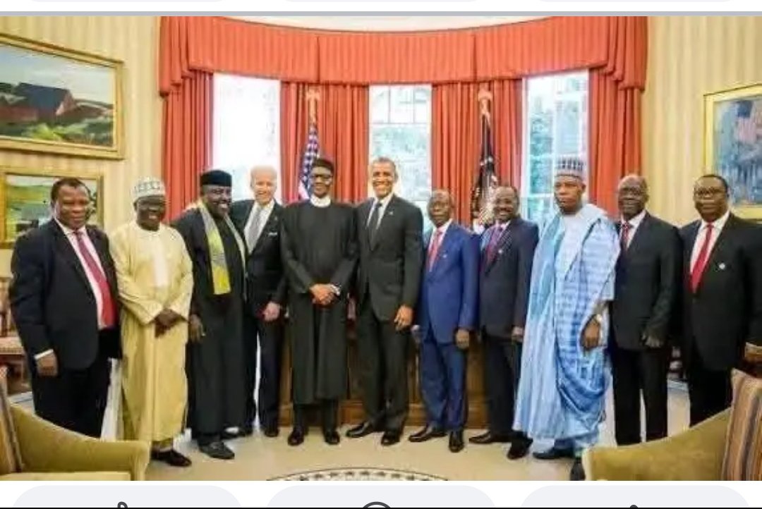 CryptoMuse01's tweet photo. Young people from the ages of 19 to 35 in Obama's office plotting to remove Jonathan. https://t.co/tRWJ5GHM12