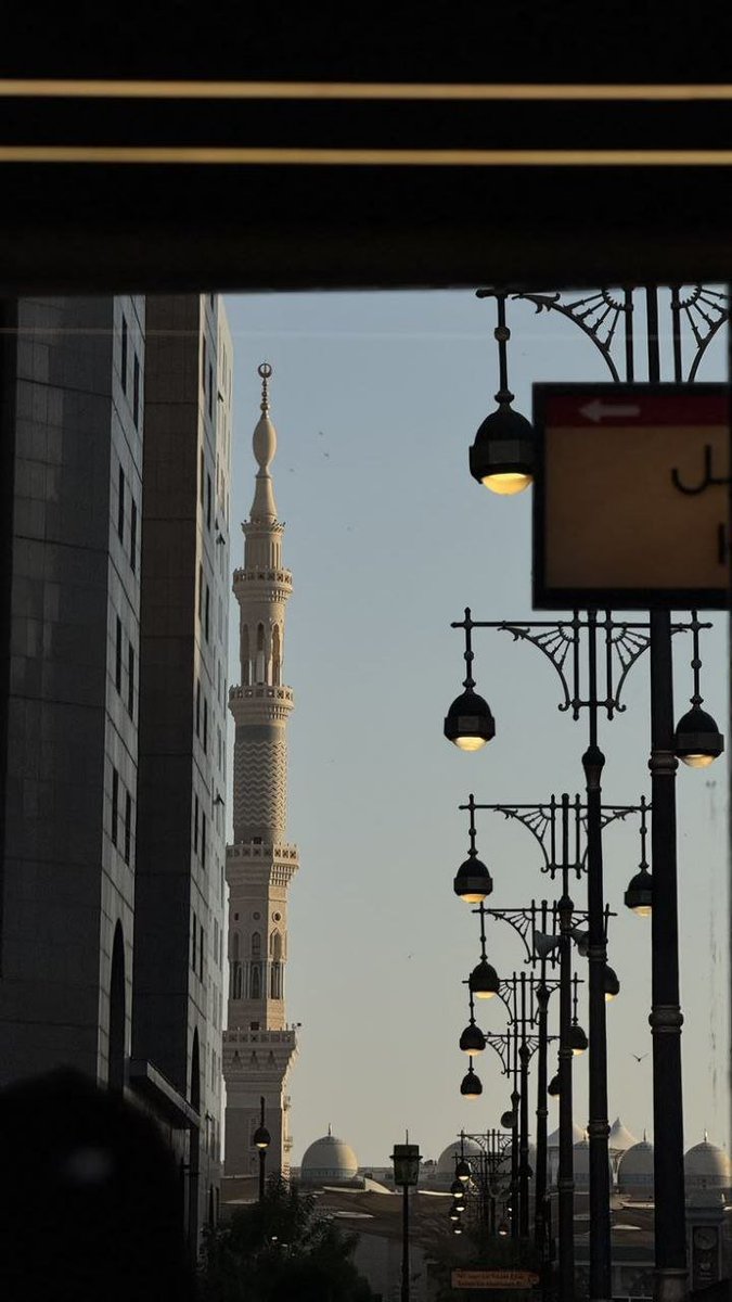 Amatllah099's tweet photo. قَـال الإِمَـام ابن القيـِّم رحـمَه الله تَـعالى:

”القلـبُ الحيّ: هو الذي يعرفُ الحقّ ويقبله ويحـبّه ويؤثره على غيره، فإذا مات القلبُ؛ لم يبقَ فيـه إحساسٌ ولا تميـيزٌ بين الحـقّ والباطـلِ“ .

شفاء العليل ١/ ١٠٤ https://t.co/NIEZ1DhN35