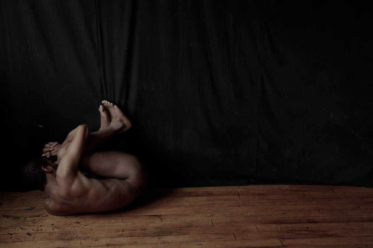 RobertSiegelman's tweet photo. #photography #nudemodel #nudeart #artstudio #queerartist #makeart #bostonstudio #fineart #contemporaryphotographer #buyart https://t.co/1R56vSBDsl