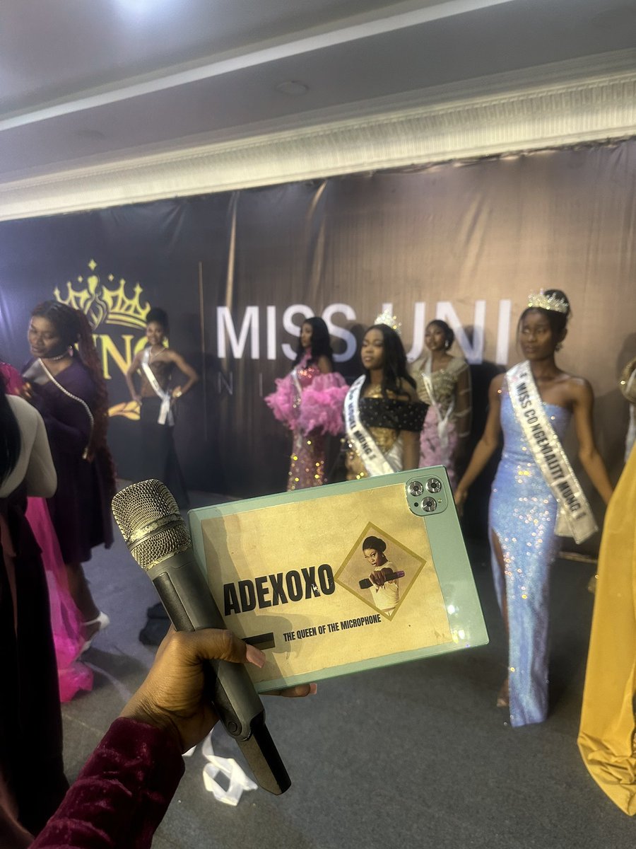 Adexoxo__'s tweet photo. Hosted the MISS UNI NIGERIA today and I brought energy and elegance on stage 

It was magical 👌 
#femalemc #eventhost #adexoxo https://t.co/5SMPERVeB6