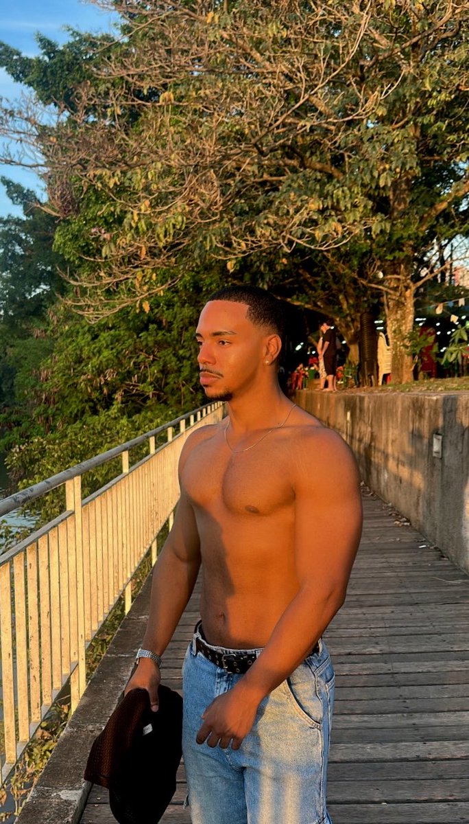savagefxnty's tweet photo. 🌅📸 https://t.co/aldNrCJeC7