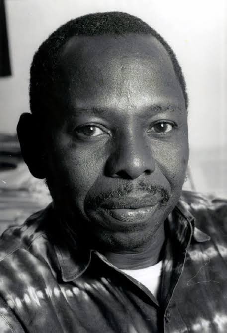 kekasol25482's tweet photo. One man etched his name in the heart of his people & in the history of Nigeria as a FIGHTER for the great OGONI PEOPLE, the PRIDE of RIVERS STATE & A CHAMPION FOR THE SOUTH SOUTH, while the other STOLE & SOLD THE MANDATE OF HIS PEOPLE for his own POLITICAL BENEFIT & stands as an OPPRESSOR AGAINST HIS OWN PEOPLE, in 2027, it’s time for RIVERS STATE PEOPLE TO STAND UP against this TYRANT!

This is the story of …

KEN SARO WIWA    vs   NYESOM WIKE