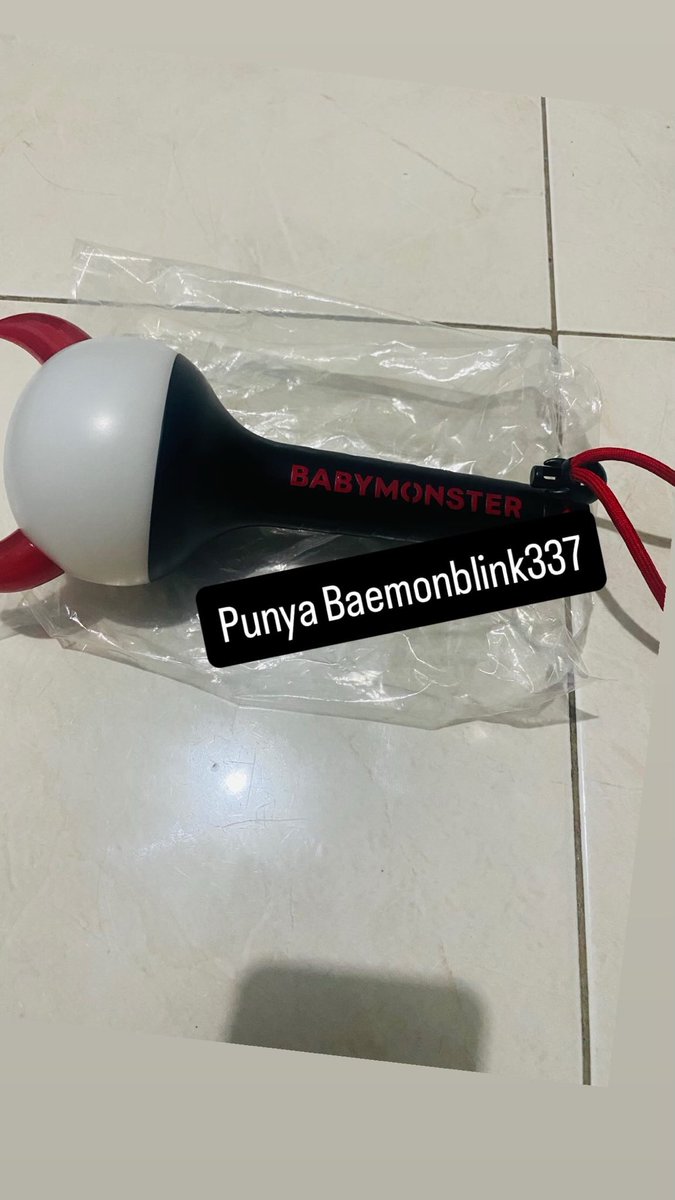 Baemonblink337's tweet photo. WTS lightstick Babymonster BNOB (Brand New Open Box) Price 800.000
Photocard ahyeon, COD Disekitar Jakpus atau Jaksel 
*hanya Dibuka untuk mengecek apakah lightstick berfungsi atau tidak

#WTSlightsick
#WtslightickBabymonster
#wtslightstickbaemon
#BNOB https://t.co/dCWVMsyaYG