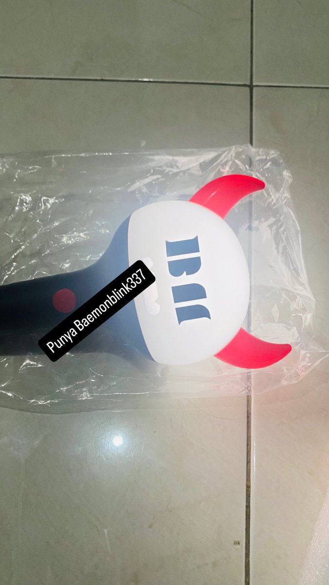 Baemonblink337's tweet photo. WTS lightstick Babymonster BNOB (Brand New Open Box) Price 800.000
Photocard ahyeon, COD Disekitar Jakpus atau Jaksel 
*hanya Dibuka untuk mengecek apakah lightstick berfungsi atau tidak

#WTSlightsick
#WtslightickBabymonster
#wtslightstickbaemon
#BNOB https://t.co/dCWVMsyaYG