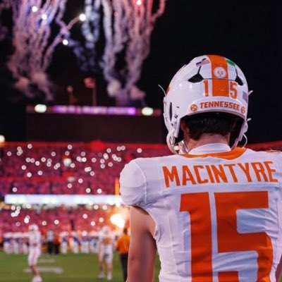 ZeroContextVols's tweet photo. #NewProfilePic Fuck it. Let him cook https://t.co/MktEvP3C9h