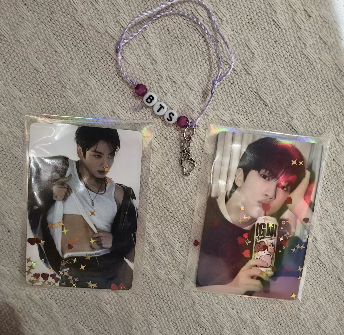 Simone81068822's tweet photo. Meus freebies - 100 de cada 💜 https://t.co/rKKtcsvv1E