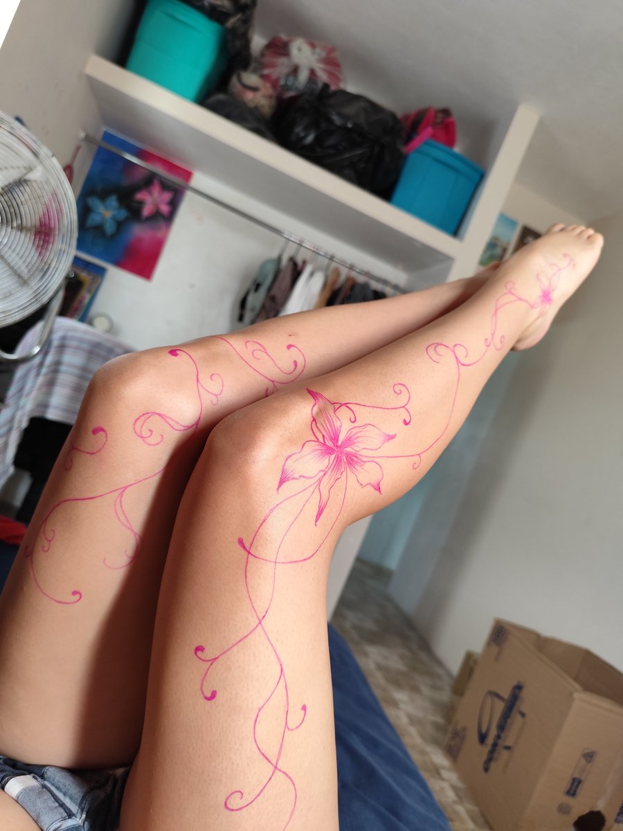 soloariyya's tweet photo. hice esto hoy, I kinda proud https://t.co/PeGC7AtKOm