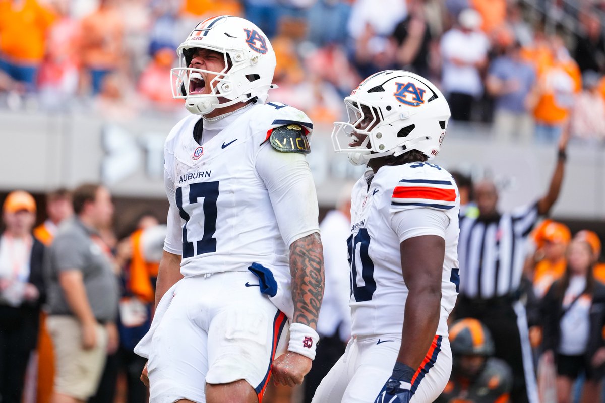 AuburnFootball's tweet photo. Keep swinging 😤 https://t.co/cwnSD577rb