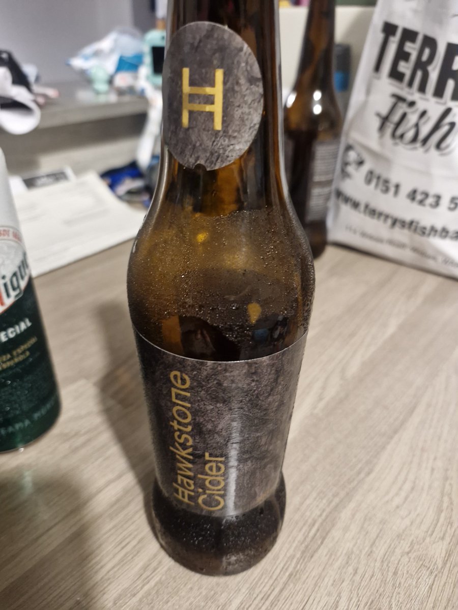 Ted_Wrexham's tweet photo. @bootlegger1974 Few san migs, and a few of these watching Saturday night tele with the family tonight Doug https://t.co/YqTGNk7yCe