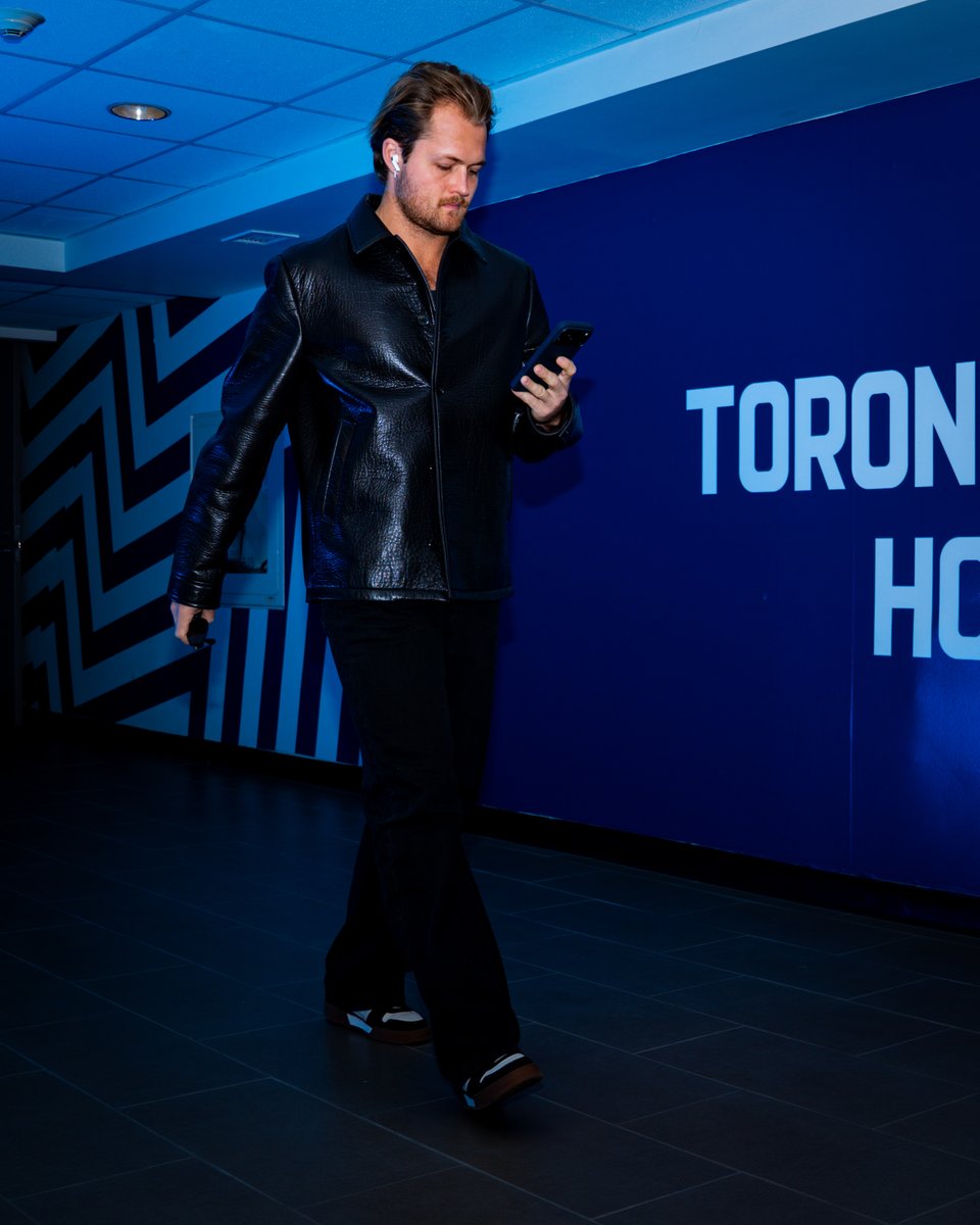 MapleLeafs's tweet photo. Saturday Style 👀 https://t.co/WsiMpoaSsg