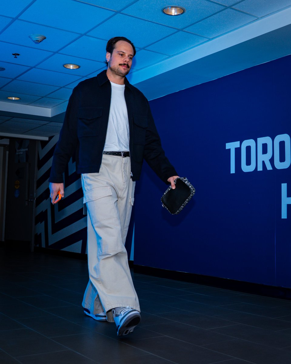 MapleLeafs's tweet photo. Saturday Style 👀 https://t.co/WsiMpoaSsg